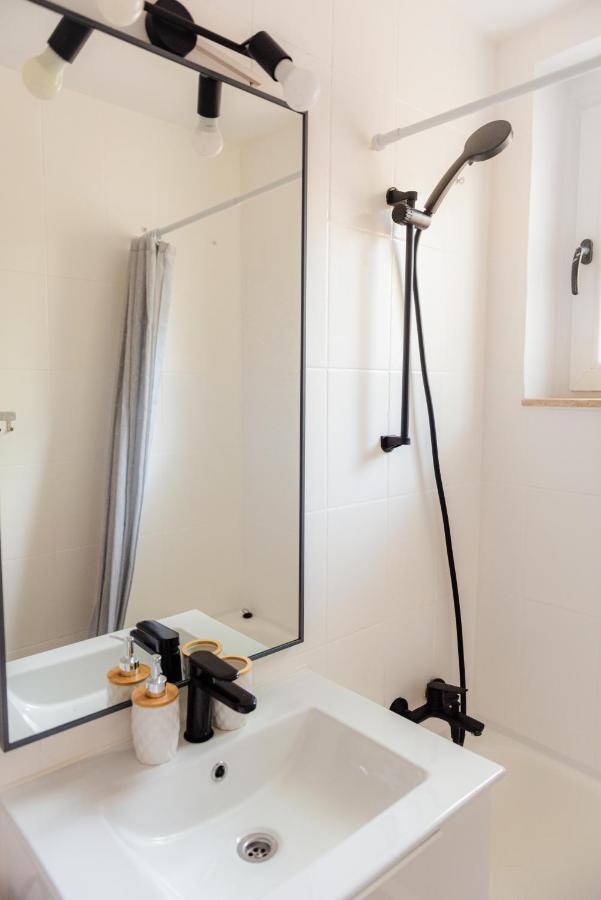 Cozy Apartment Ultracentral Universitate Square Boekarest Buitenkant foto